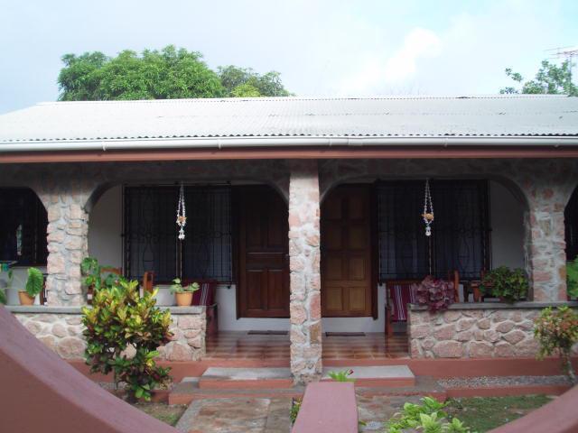 Villa Seashell Self Catering à Grand Anse  Extérieur photo